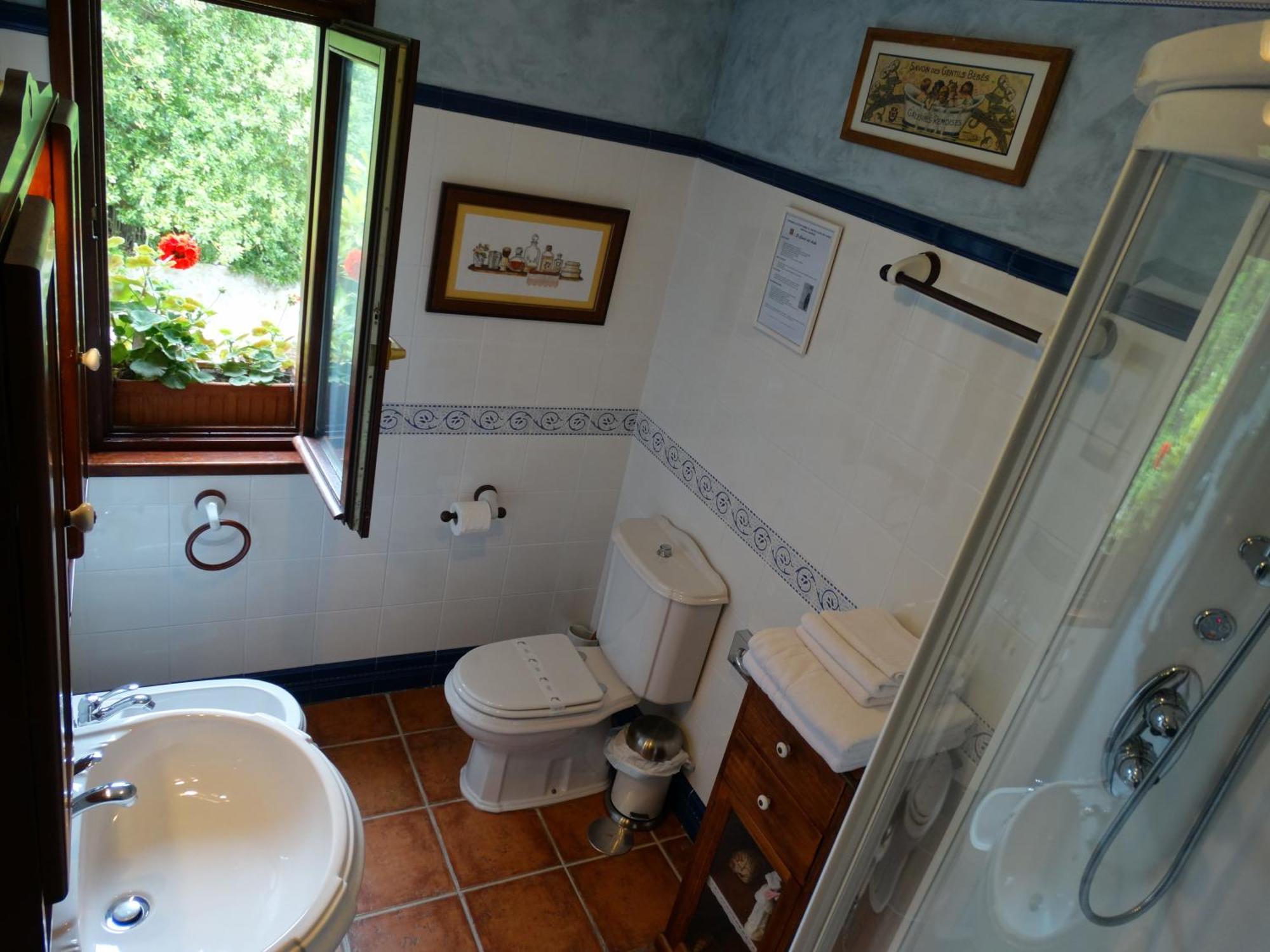 El Corral Del Acebo Casa de hóspedes Nueva De Llanes Quarto foto